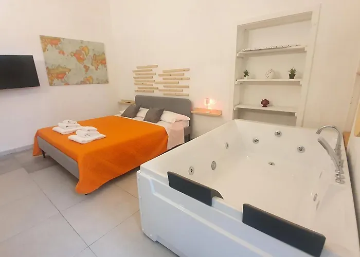 Suite Adriatica Hottube And Sauna Bari
